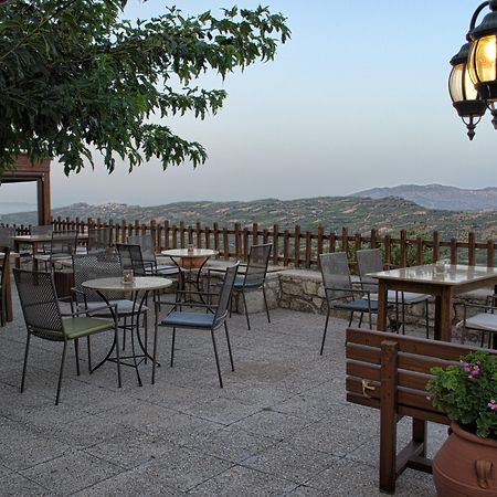 Earino Apartment Kato Asites ภายนอก รูปภาพ